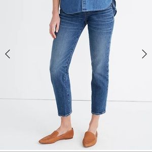 Madewell Maternity Classic Straight (size 25)